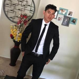 Meet your Posher, Rafael